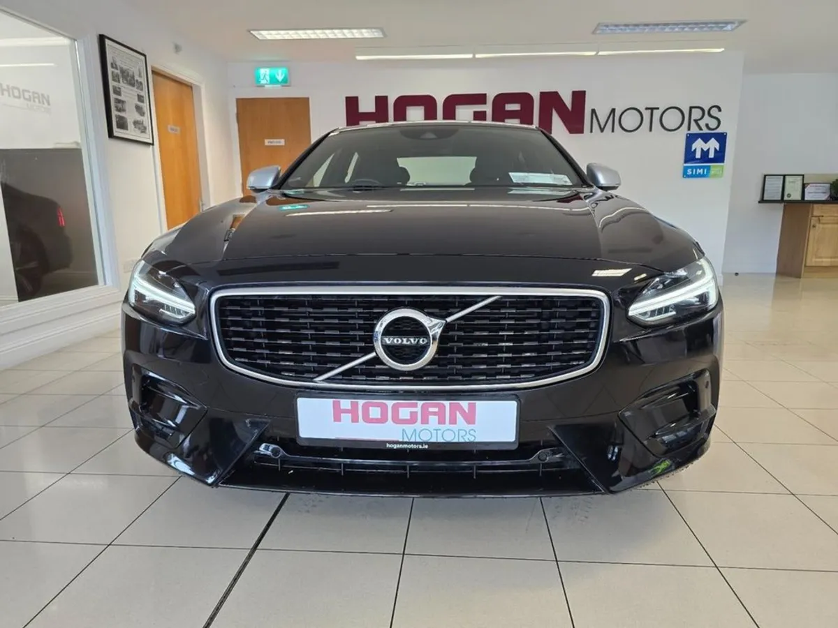 Volvo S90 D4 R Design 190BHP 4DR Automatic - Image 2