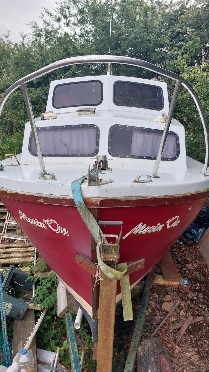 Boat 21ft - Image 1