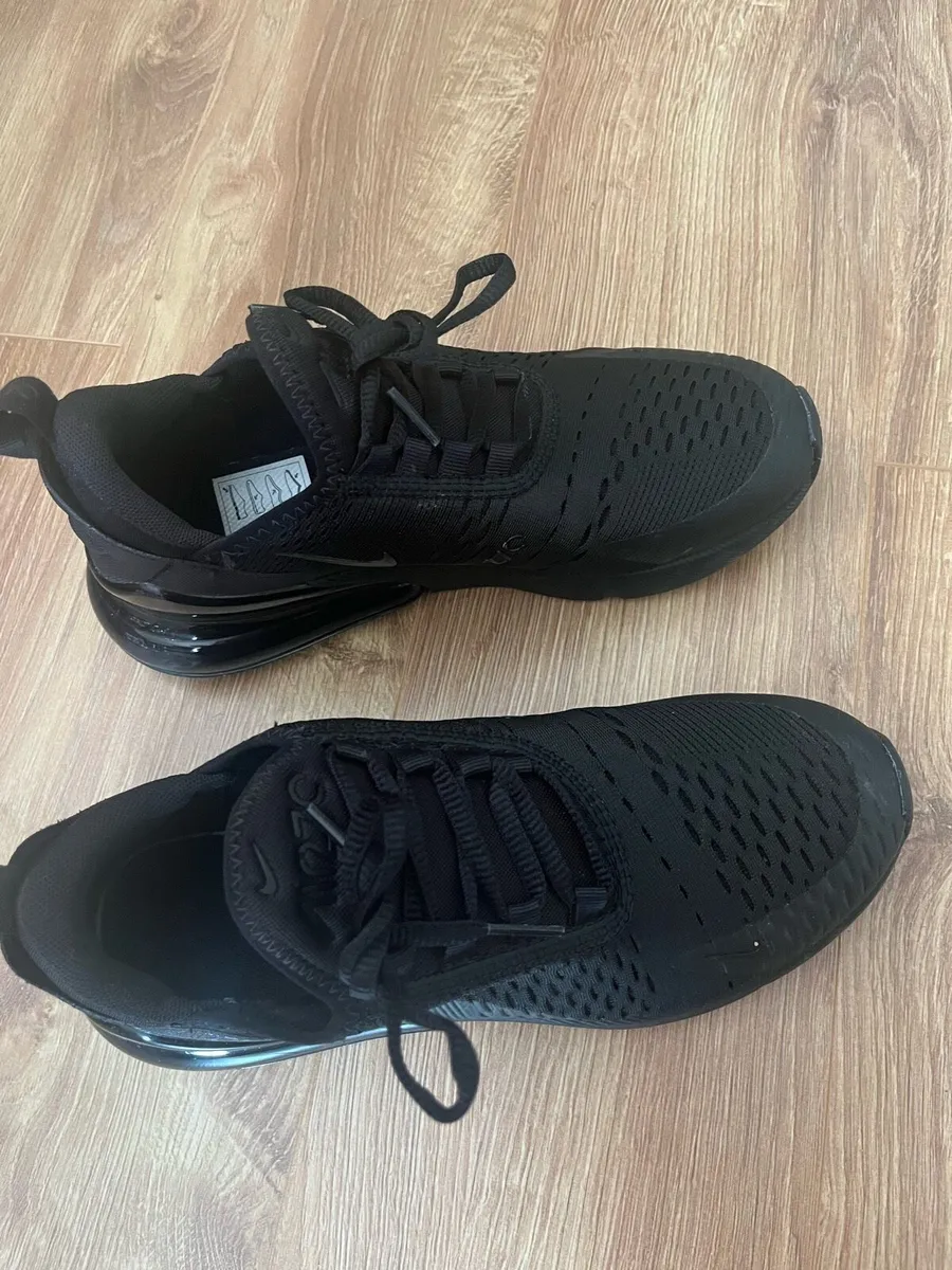 Nike black 270 air max women’s trainers - Image 2