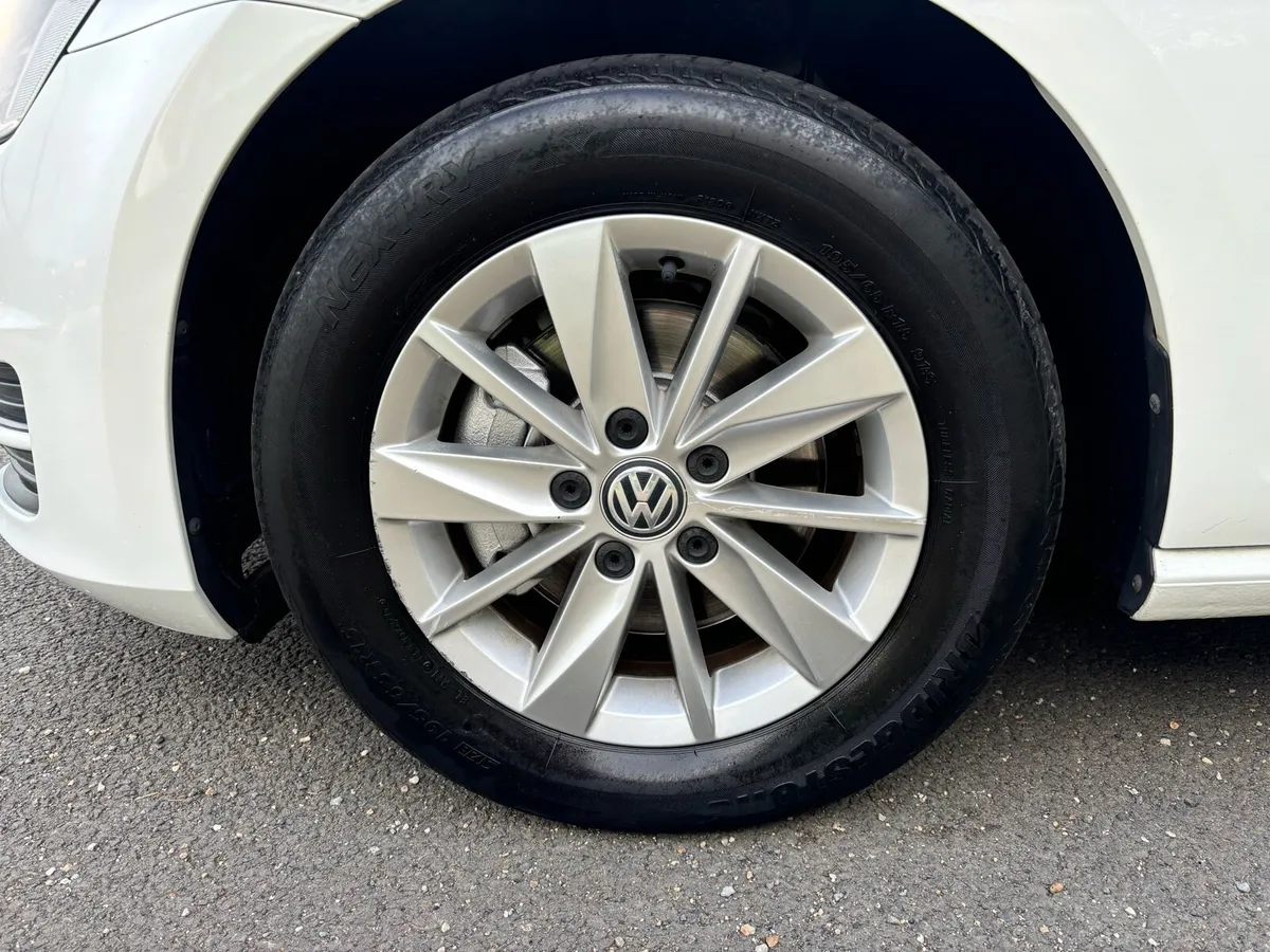 Volkswagen Golf 1.2 TSI DSG NCT 08/26 - Image 3