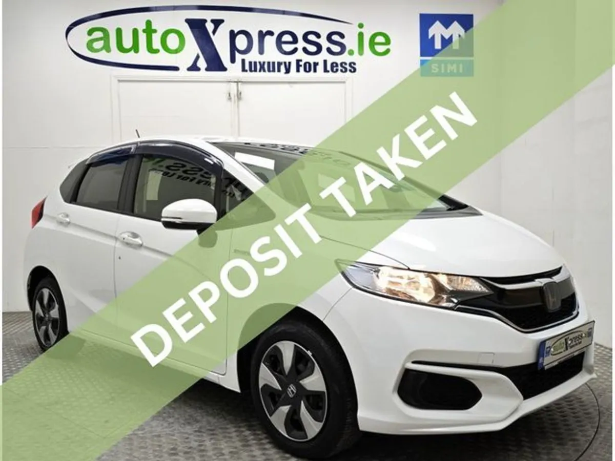 Honda Fit 1.5 Hybrid Automatic  Reversing Camera - Image 1