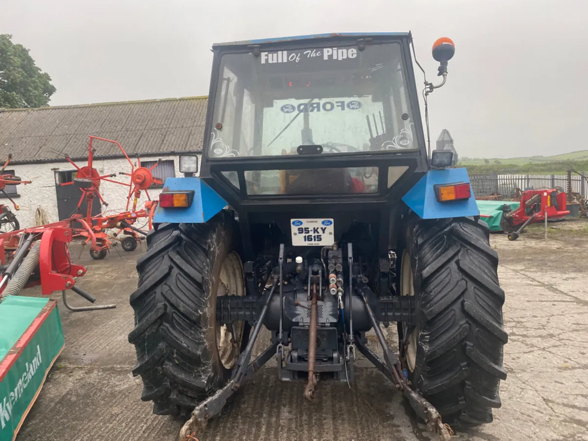 Ford 5030 and power loader - Image 2