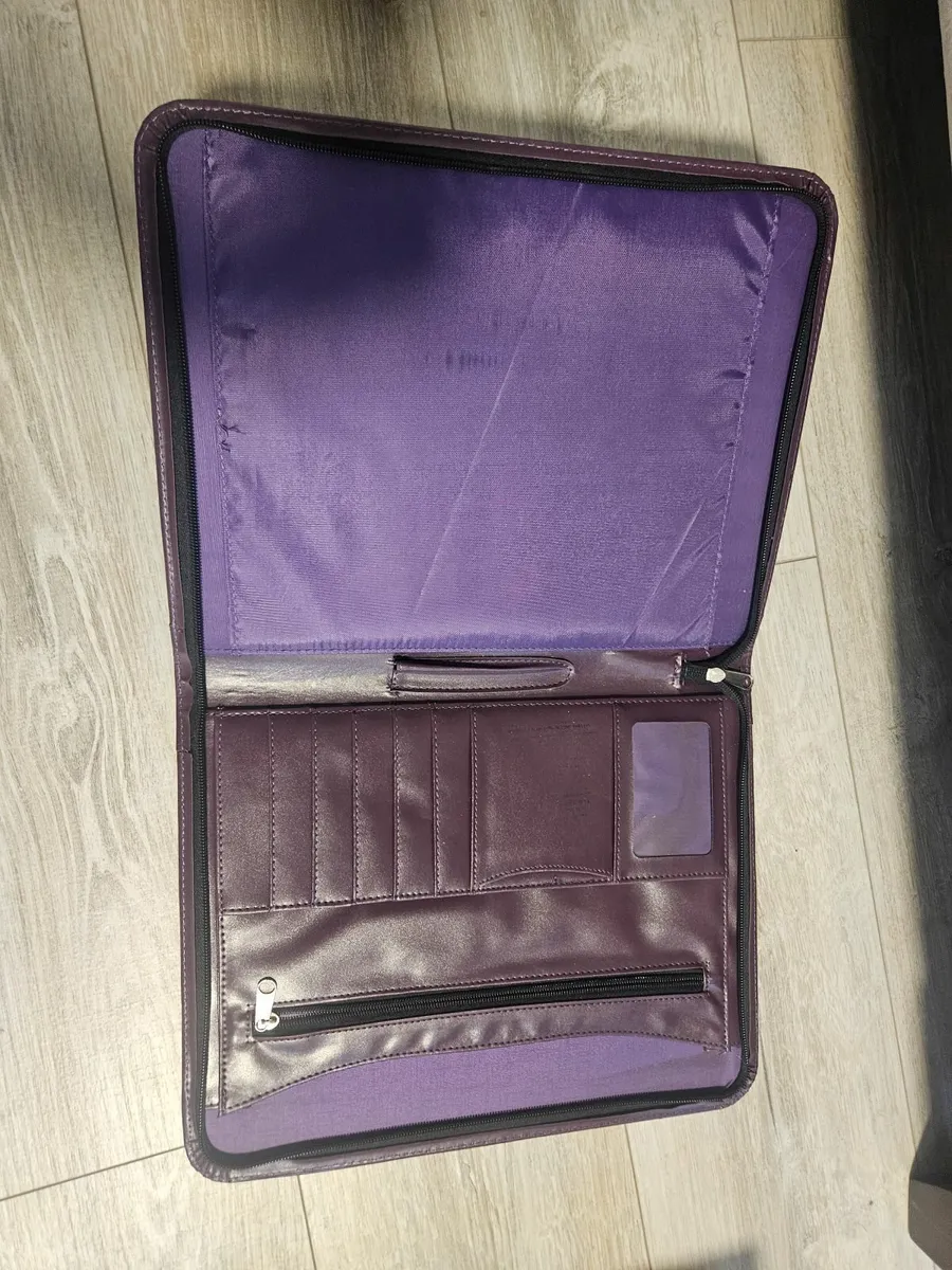 Portfolio organiser - Image 1