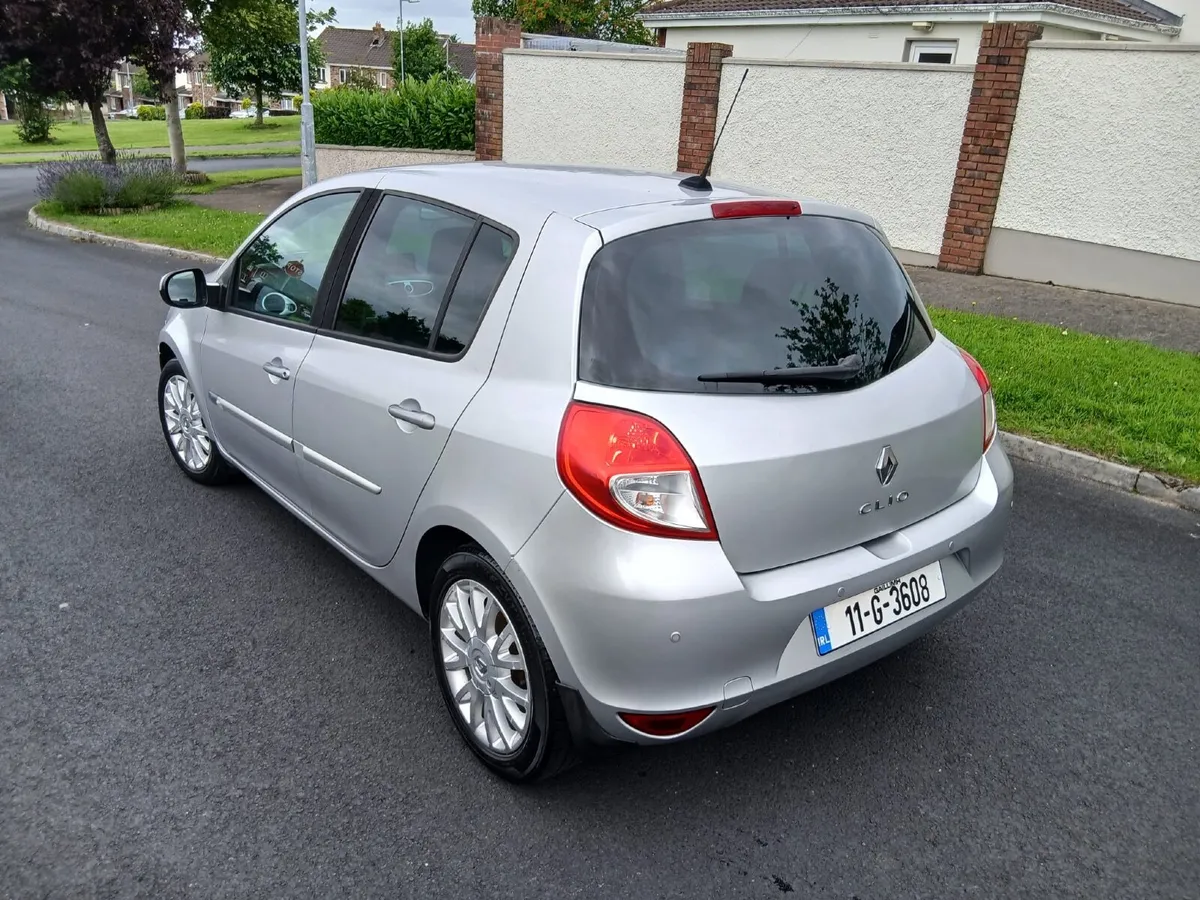 2011 Renault Clio Tom Tom Nct Tax - Image 2