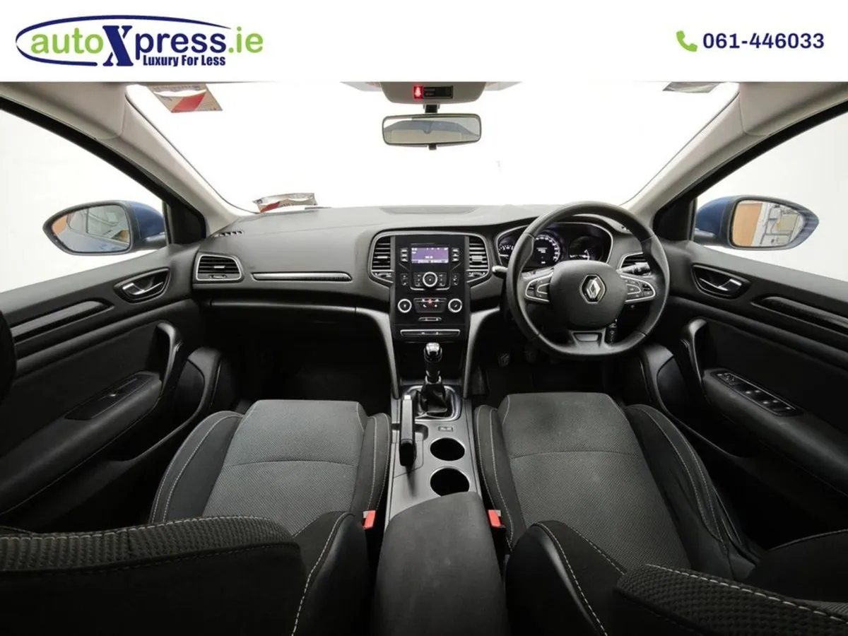 Renault Megane Expression 1.5 DCI - Image 2