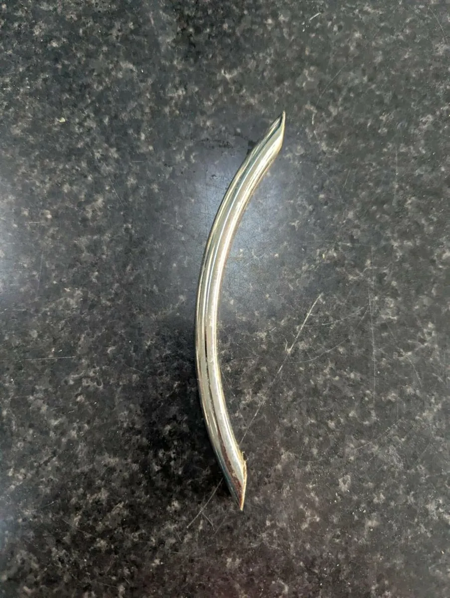 Cabinet handles - Image 1