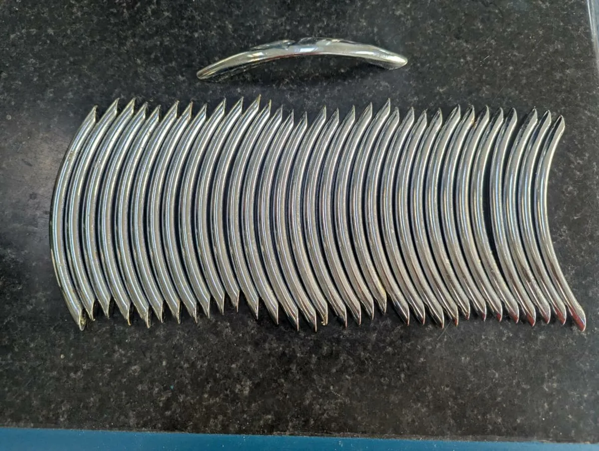 Cabinet handles - Image 4