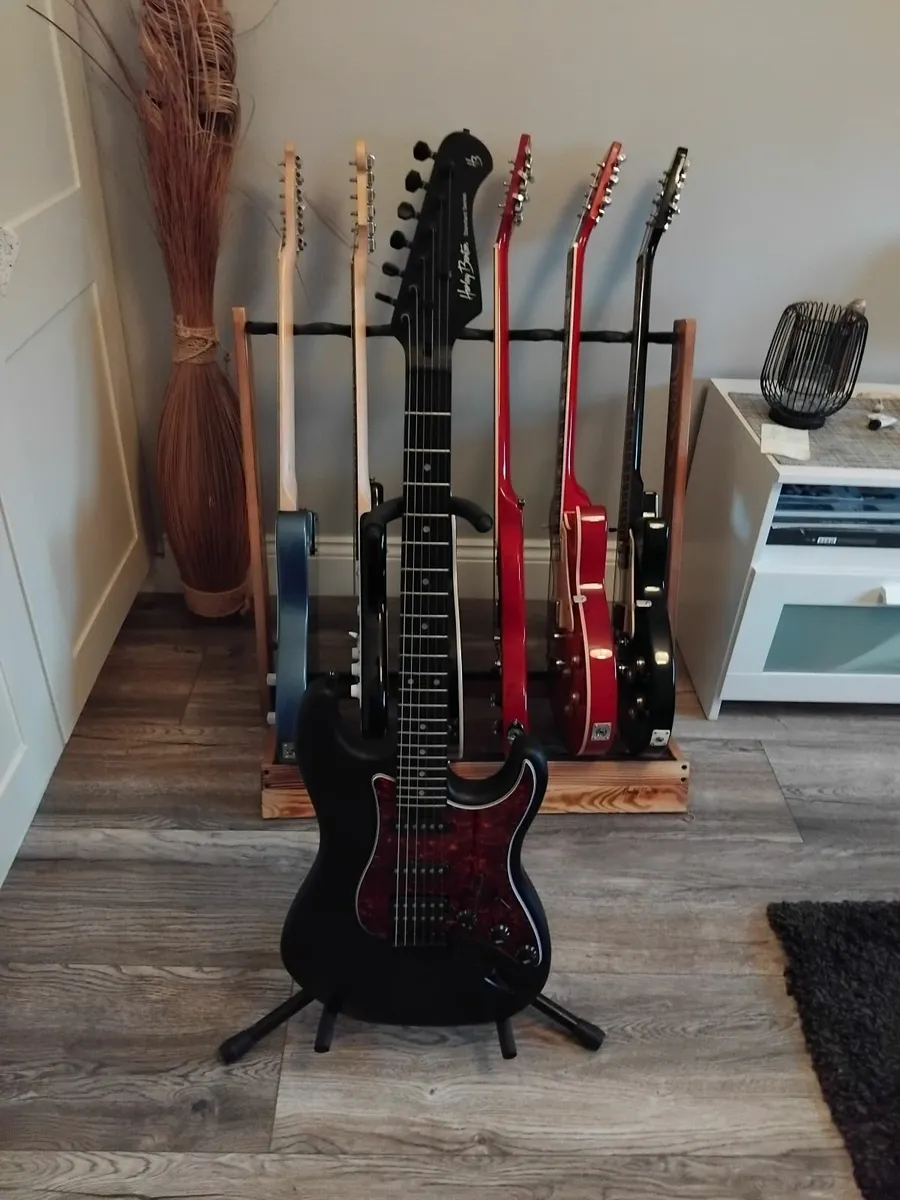 Guitar - Image 3