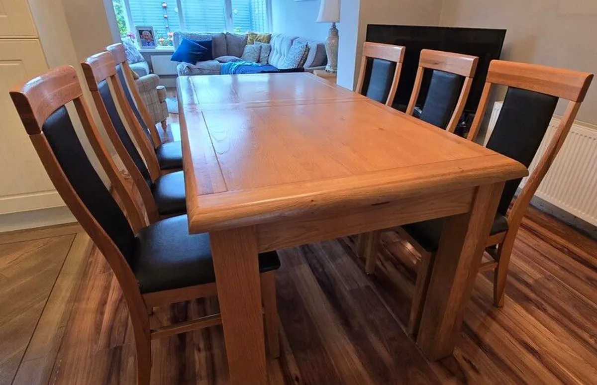 Dining Table & Chairs - Image 3
