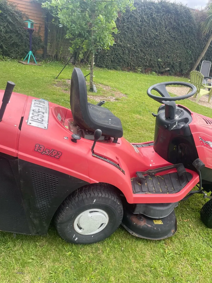 15.5hp castle garden ride on lawn mower - Image 4