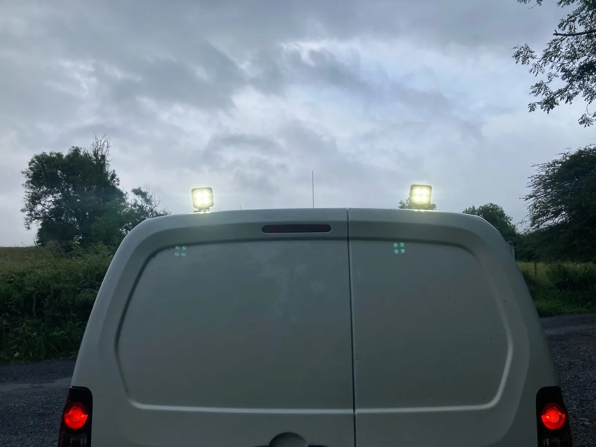 2015 Citroen berlingo - Image 4