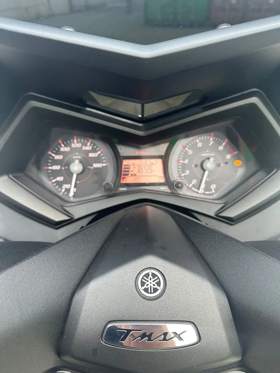 Yamaha Tmax 530 - Image 2