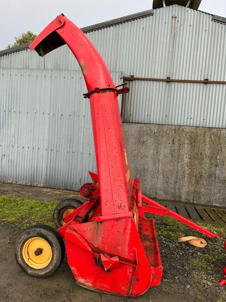 Taarup harvester - Image 1