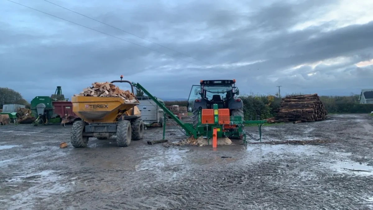 Firewood processor - Image 1