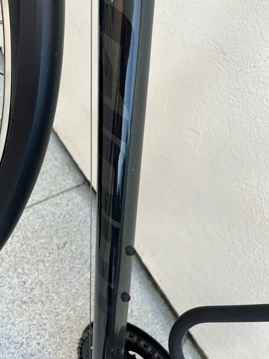 GT Traffic 2.0 hybrid bicycle - Image 4