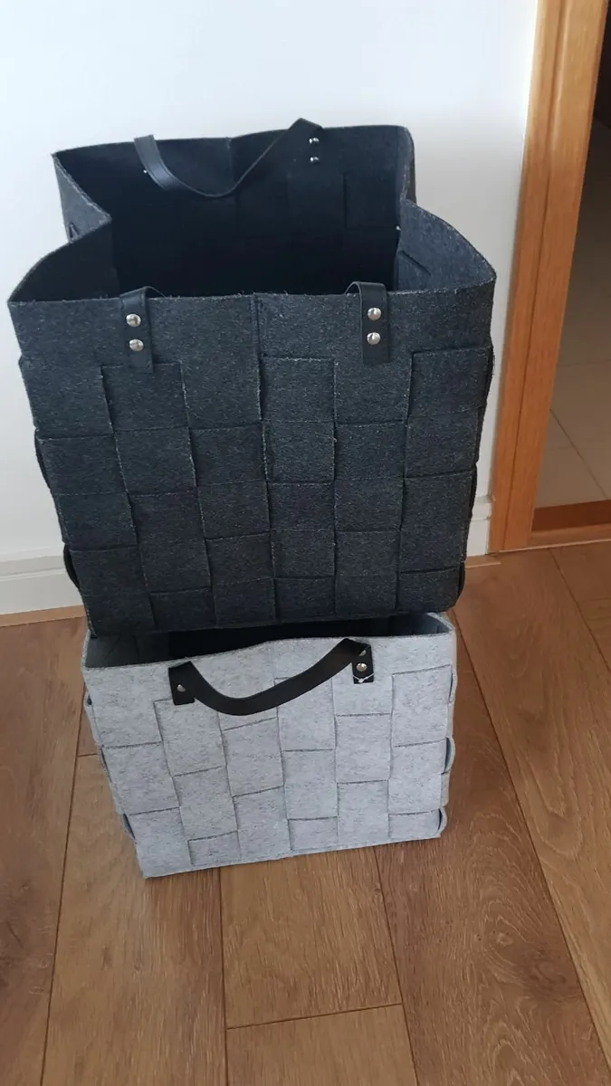 2 x Large Felt baskets - Image 4