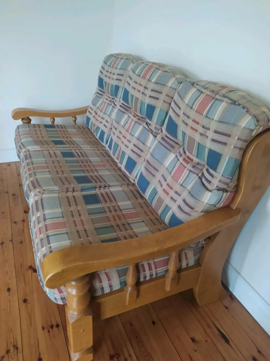 Couch - Image 2