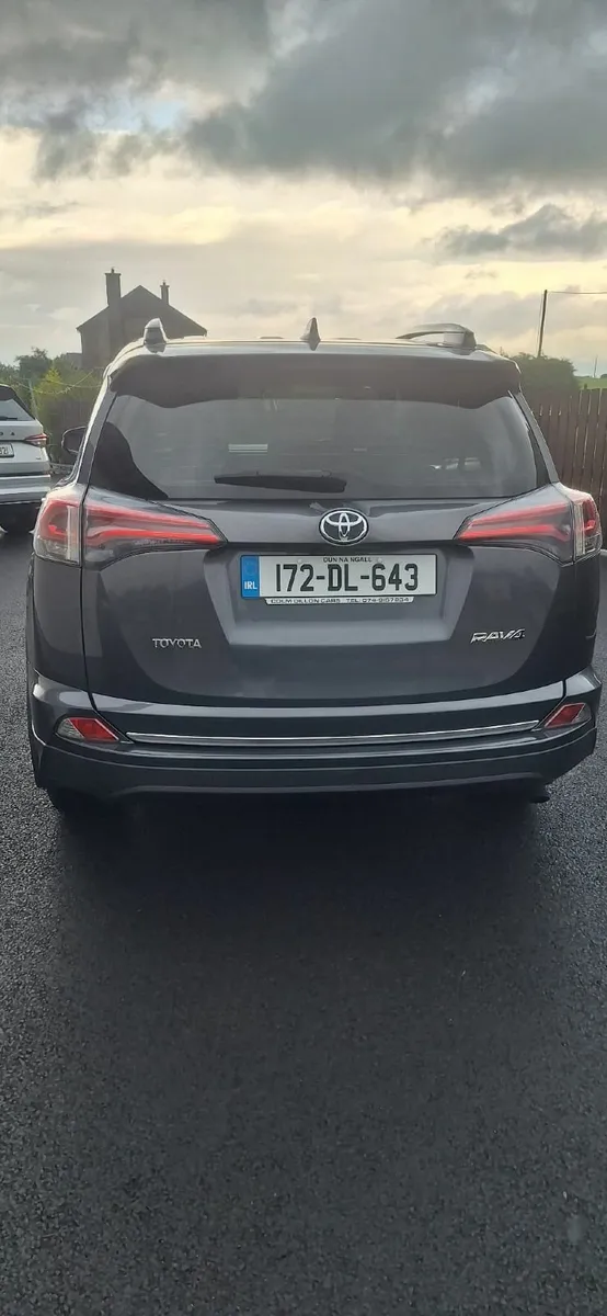 Toyota  rav 4 - Image 1