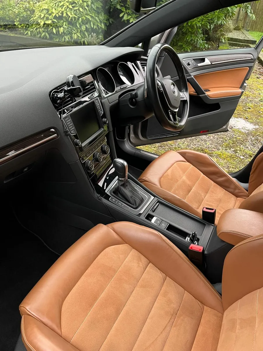 Volkswagen Golf 2014 - Image 4