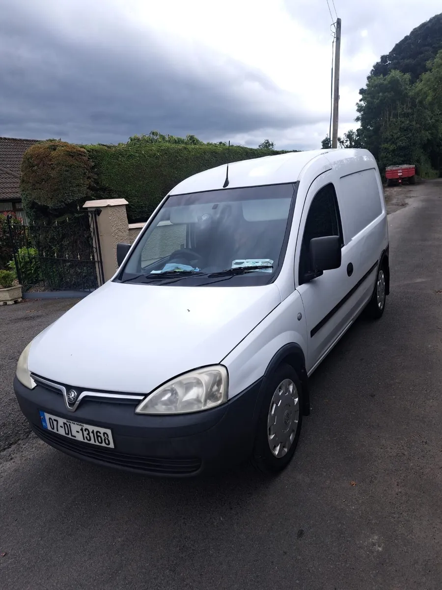 Van - Image 1