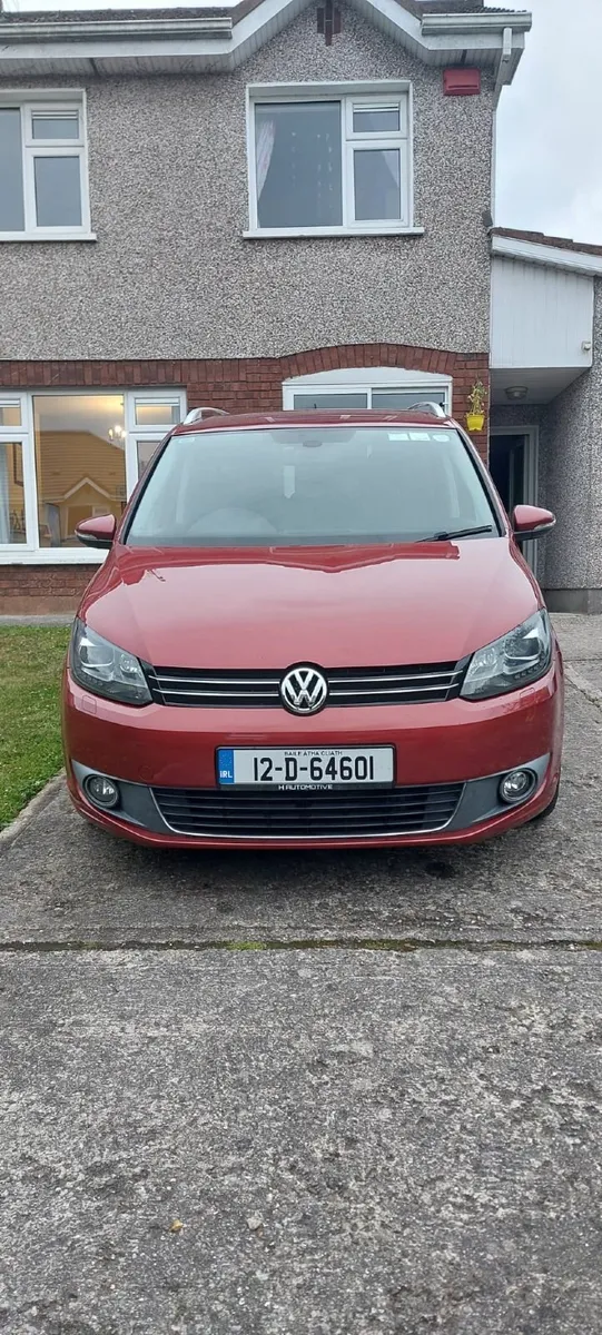 Volkswagen Touran 2012 - Image 4
