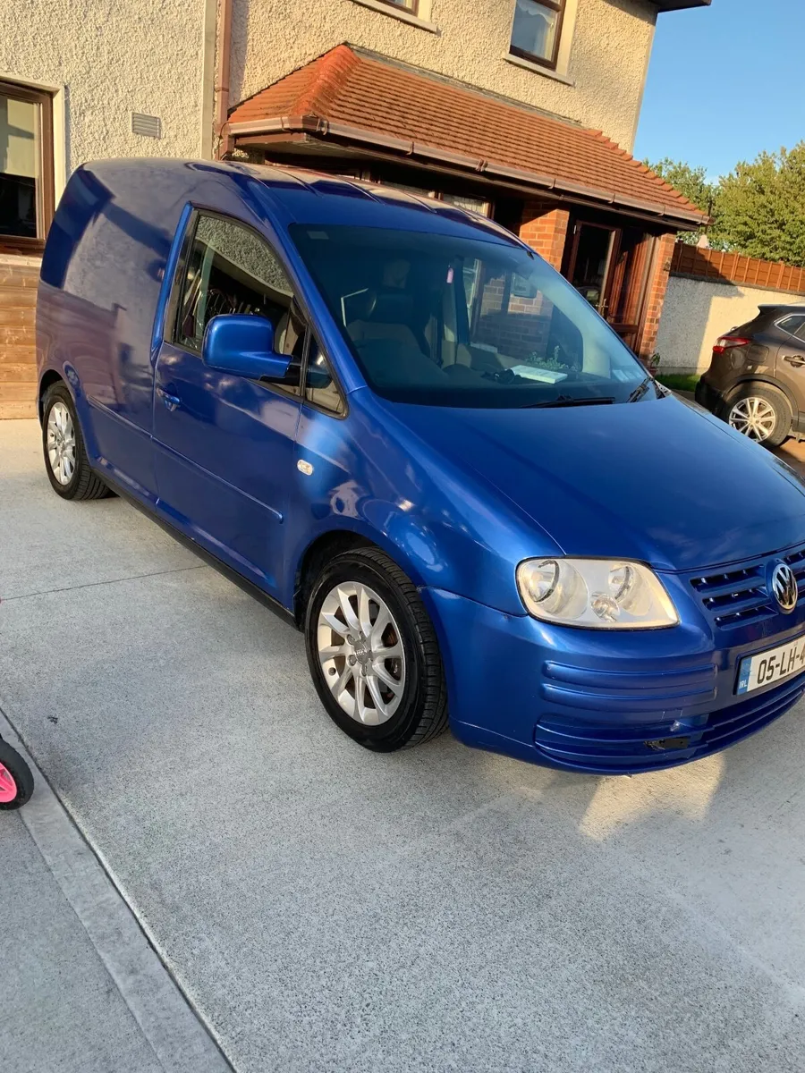 Volkswagen Caddy 2005 - Image 1