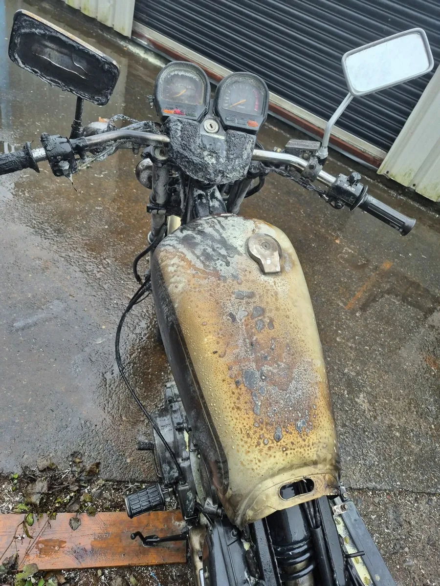 YAMAHA Other 1981 - Image 2