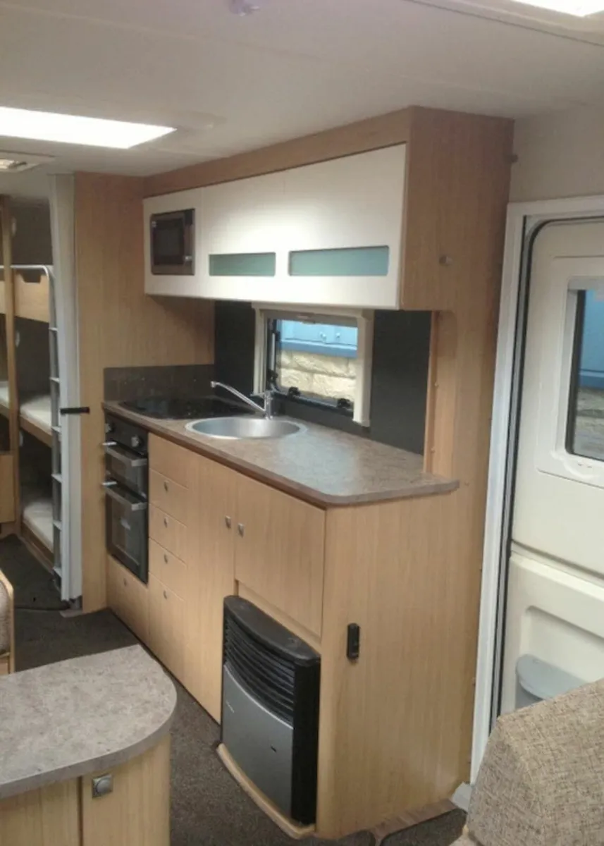 Caravan elldis 646 Avante - Image 3