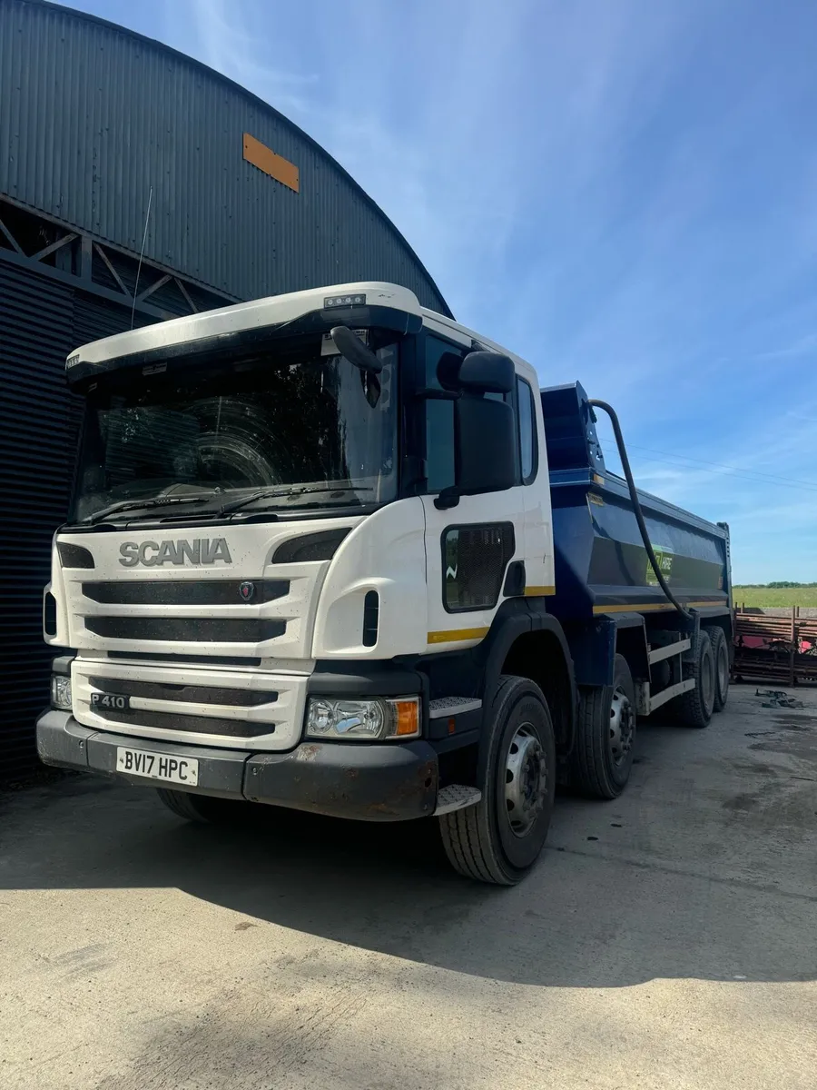 Scania P410 Tipper - Image 2
