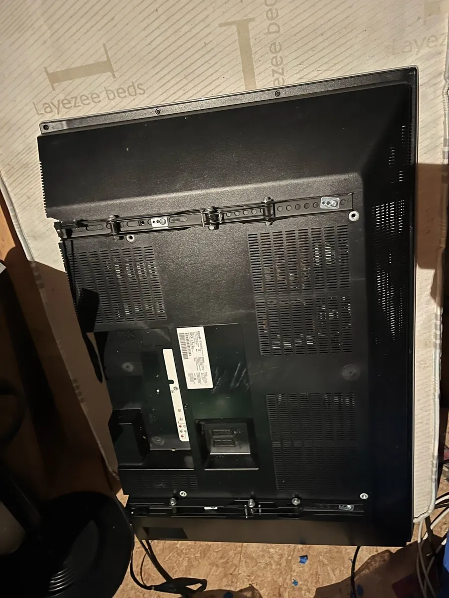 TV - Image 1