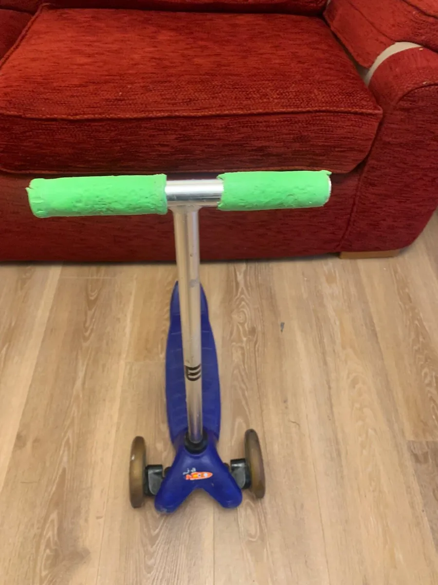 Kids Scooter - Image 1