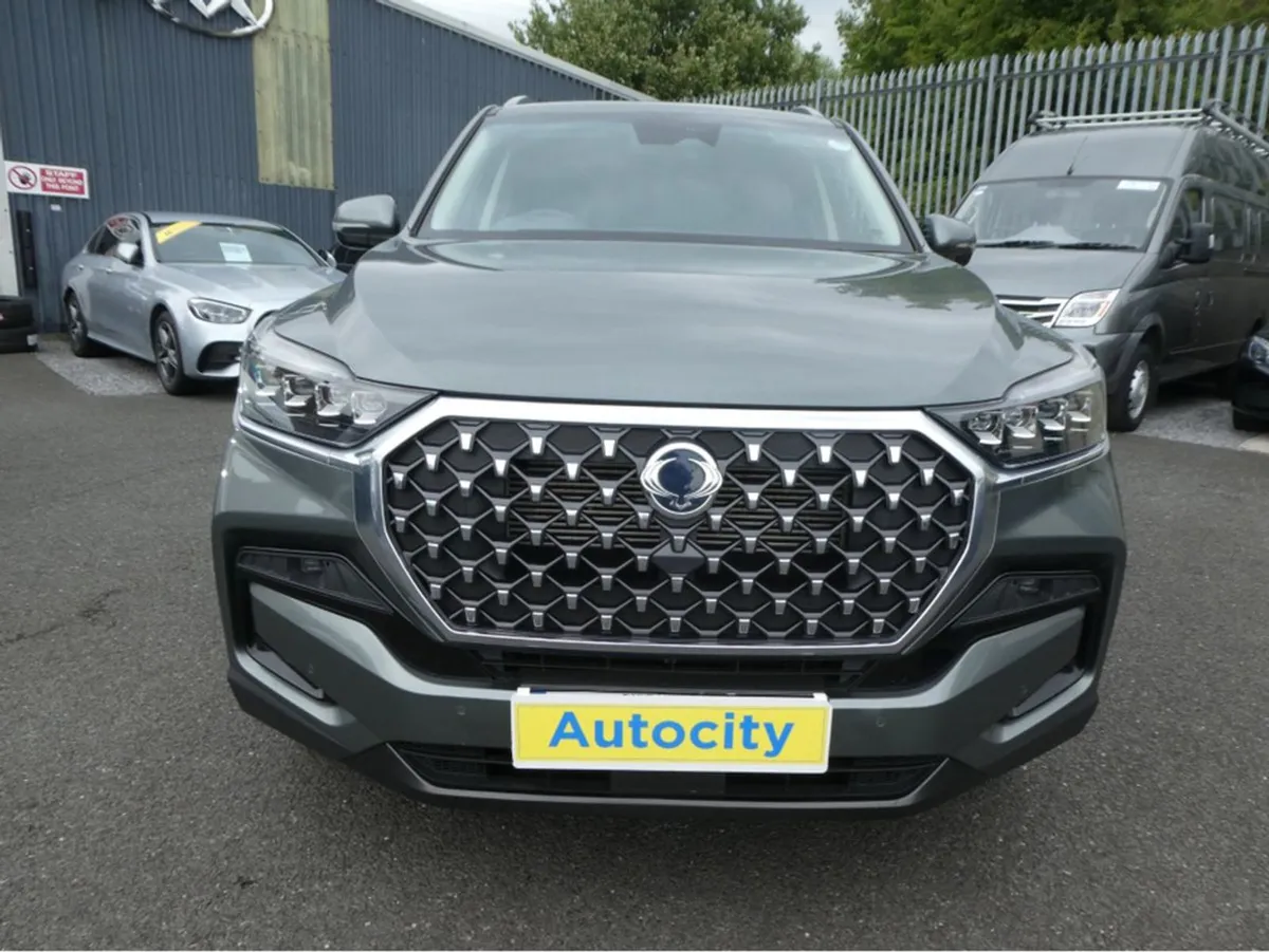 Ssangyong Rexton G4 4WD 2 Seat COM DSL Price Plus - Image 2
