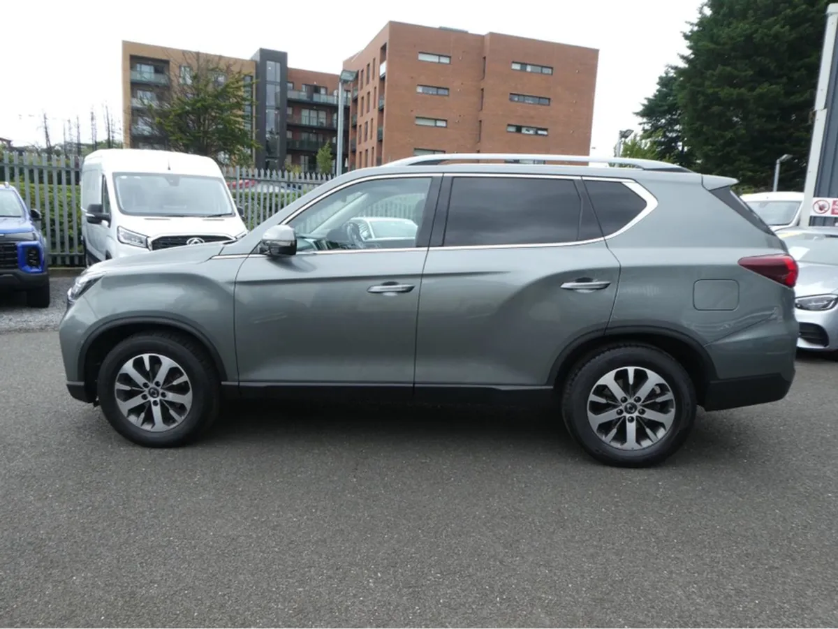 Ssangyong Rexton G4 4WD 2 Seat COM DSL Price Plus - Image 3