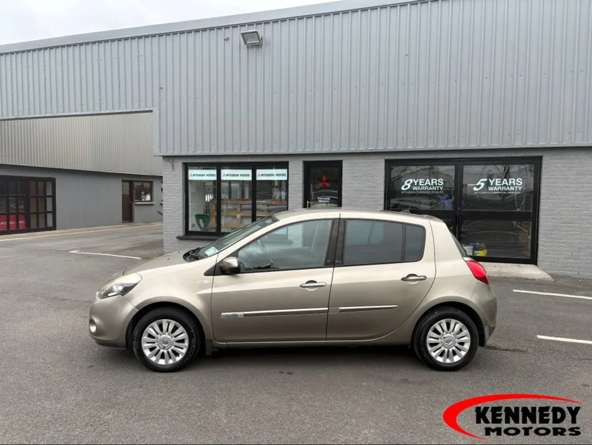 Renault Clio 3 1.2 16V Tomtom Edition ECO 5DR - Image 2