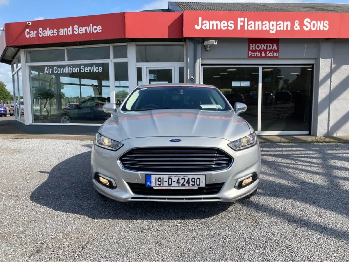 Ford Mondeo Titanium 2.0 150PS 6speed 5DR 4DR - Image 2