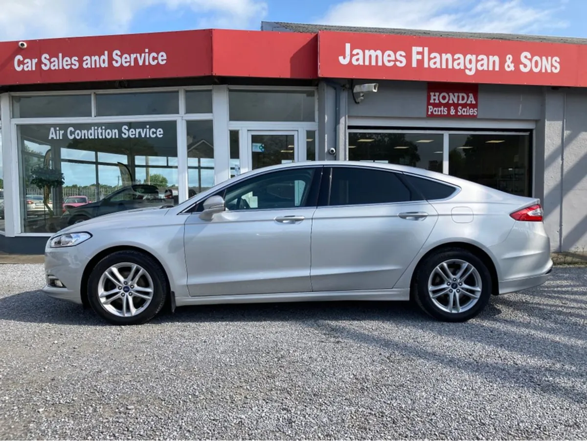 Ford Mondeo Titanium 2.0 150PS 6speed 5DR 4DR - Image 4