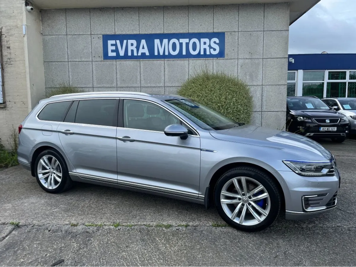 Volkswagen Passat GTE Estate 1.4 Petrol Plug IN H - Image 3