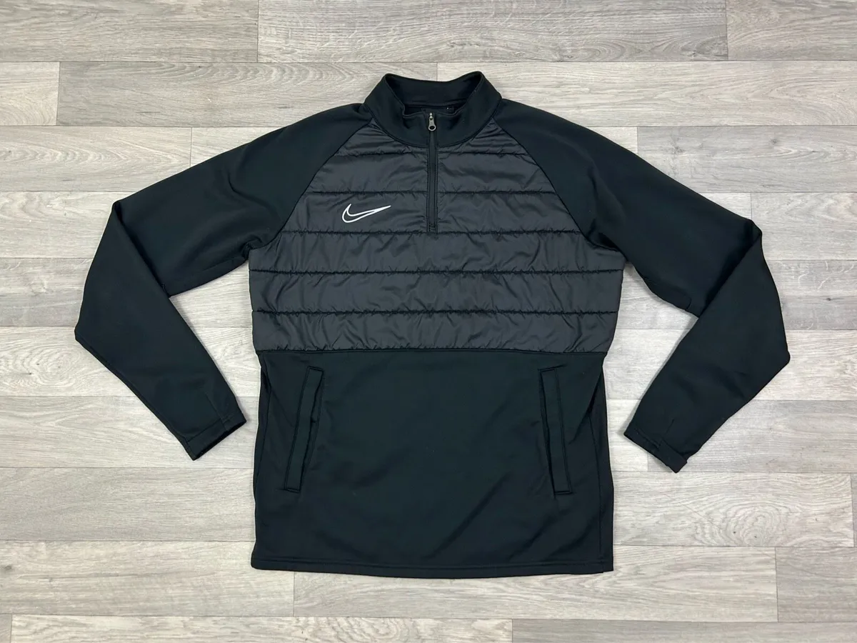 Nike Half Zip Jumper Mens Medium - Image 1