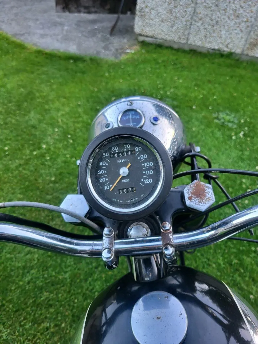 Motorcycle - Image 3