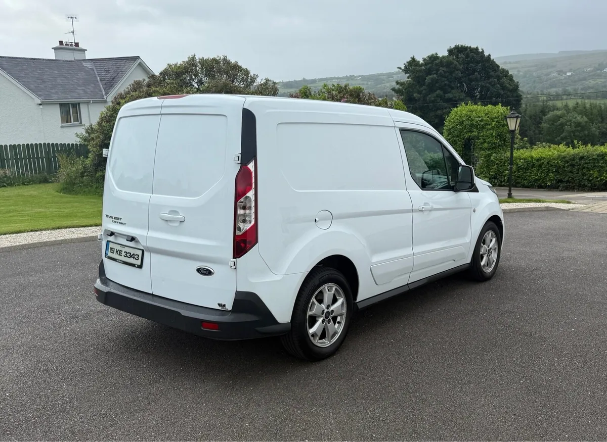 Ford Transit Connect - Image 3