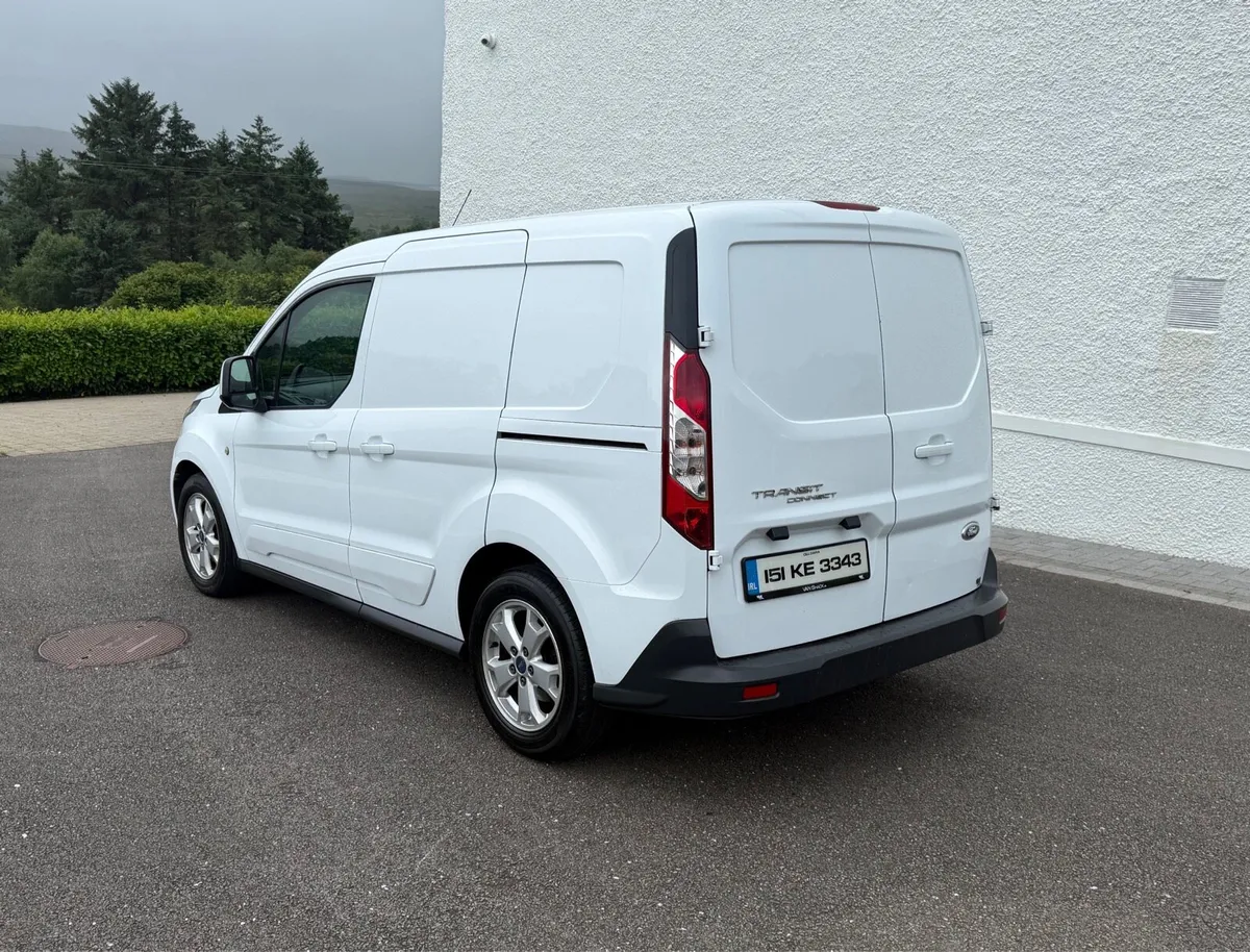 Ford Transit Connect - Image 4