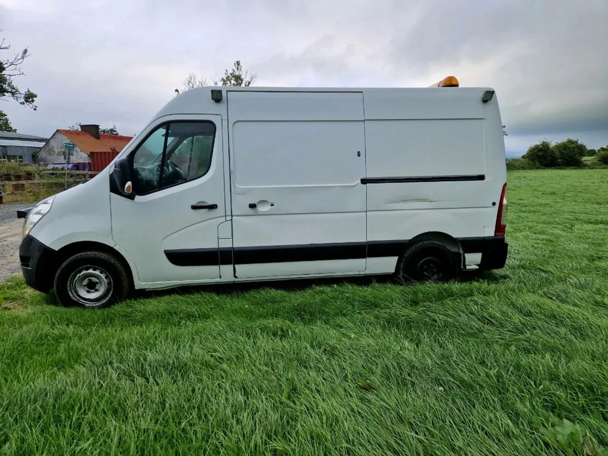 Renault master - Image 2