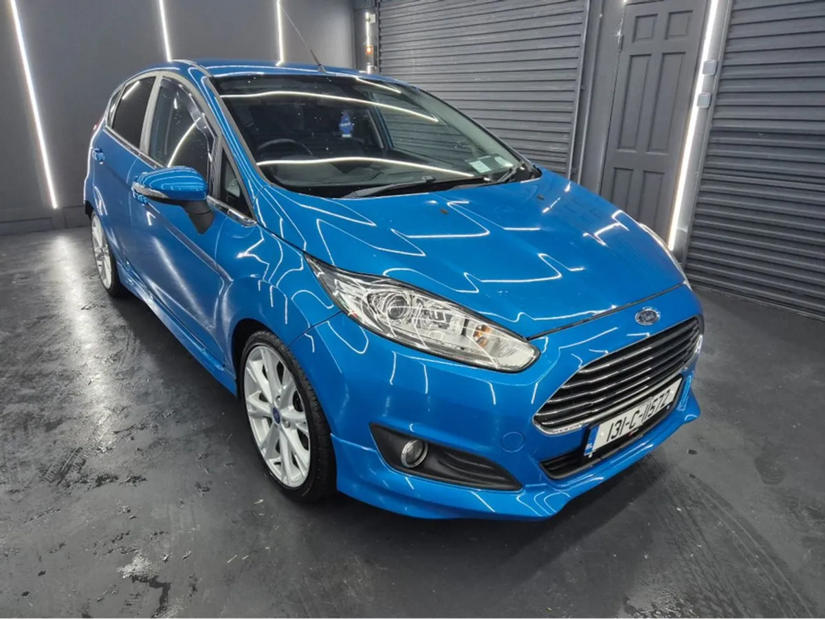 Ford Fiesta 1.0 Titanium 125PS 5DR - Image 3