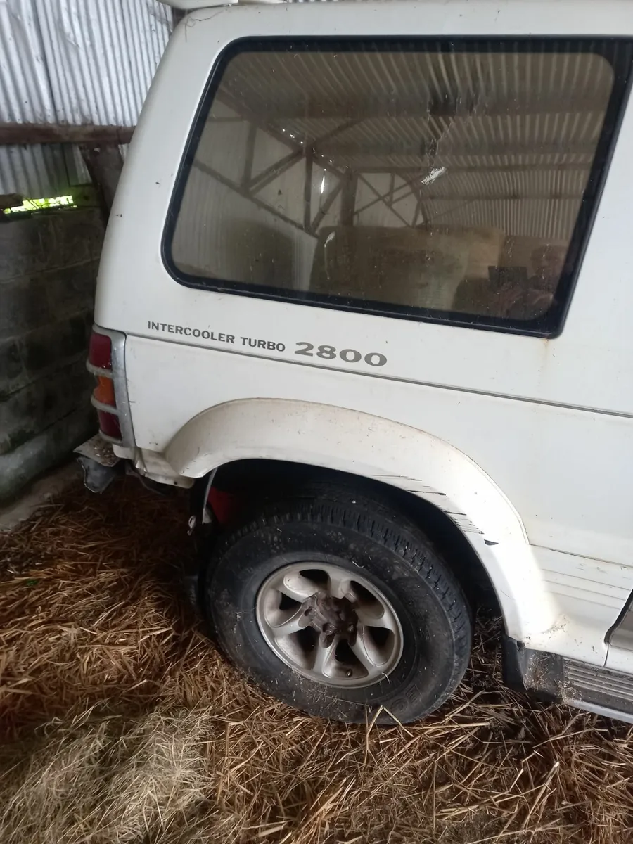 Mitsubishi Pajero 1994 - Image 1
