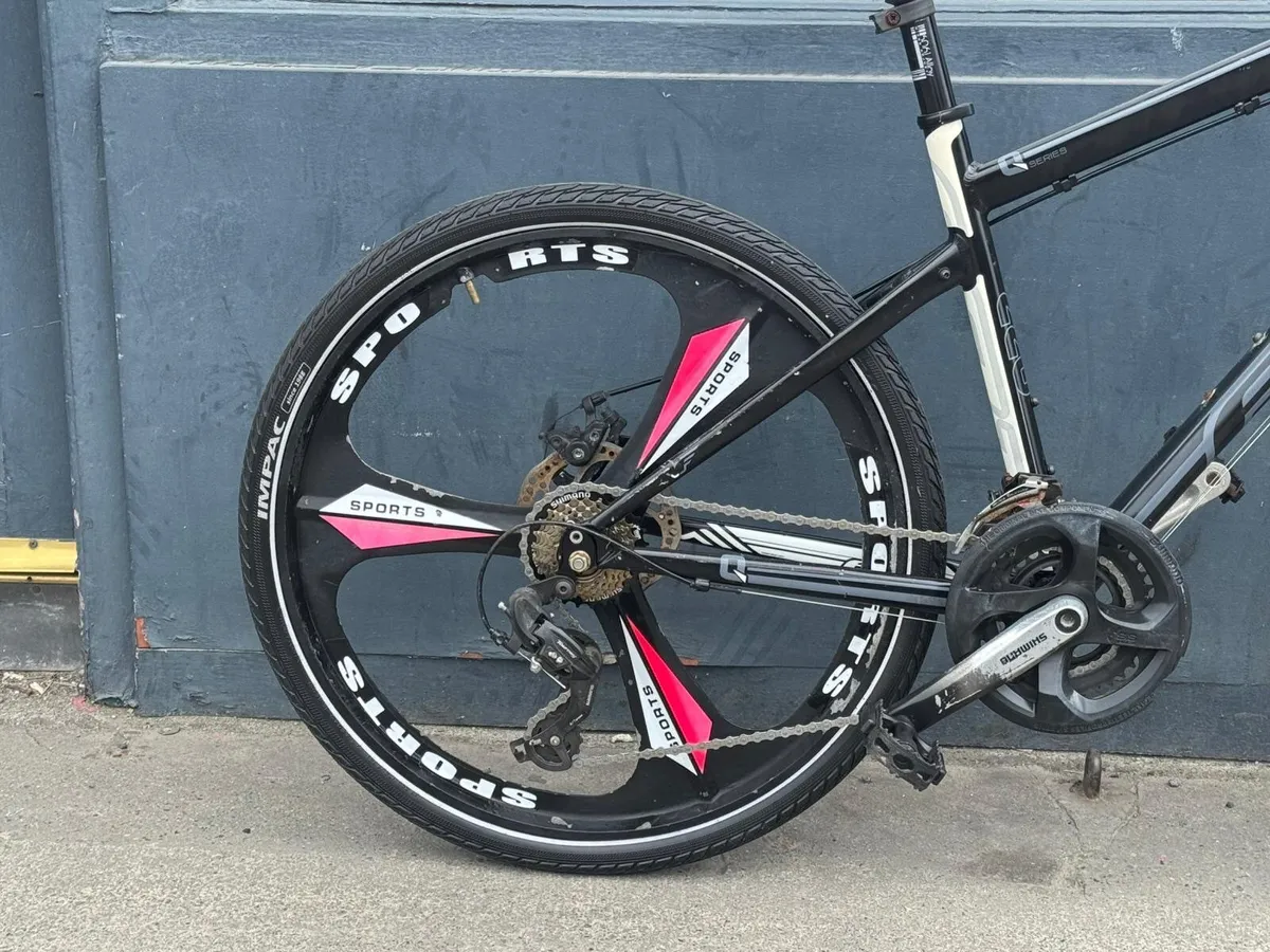 Felt  bike ❗️Open 7 days ❗️ - Image 2