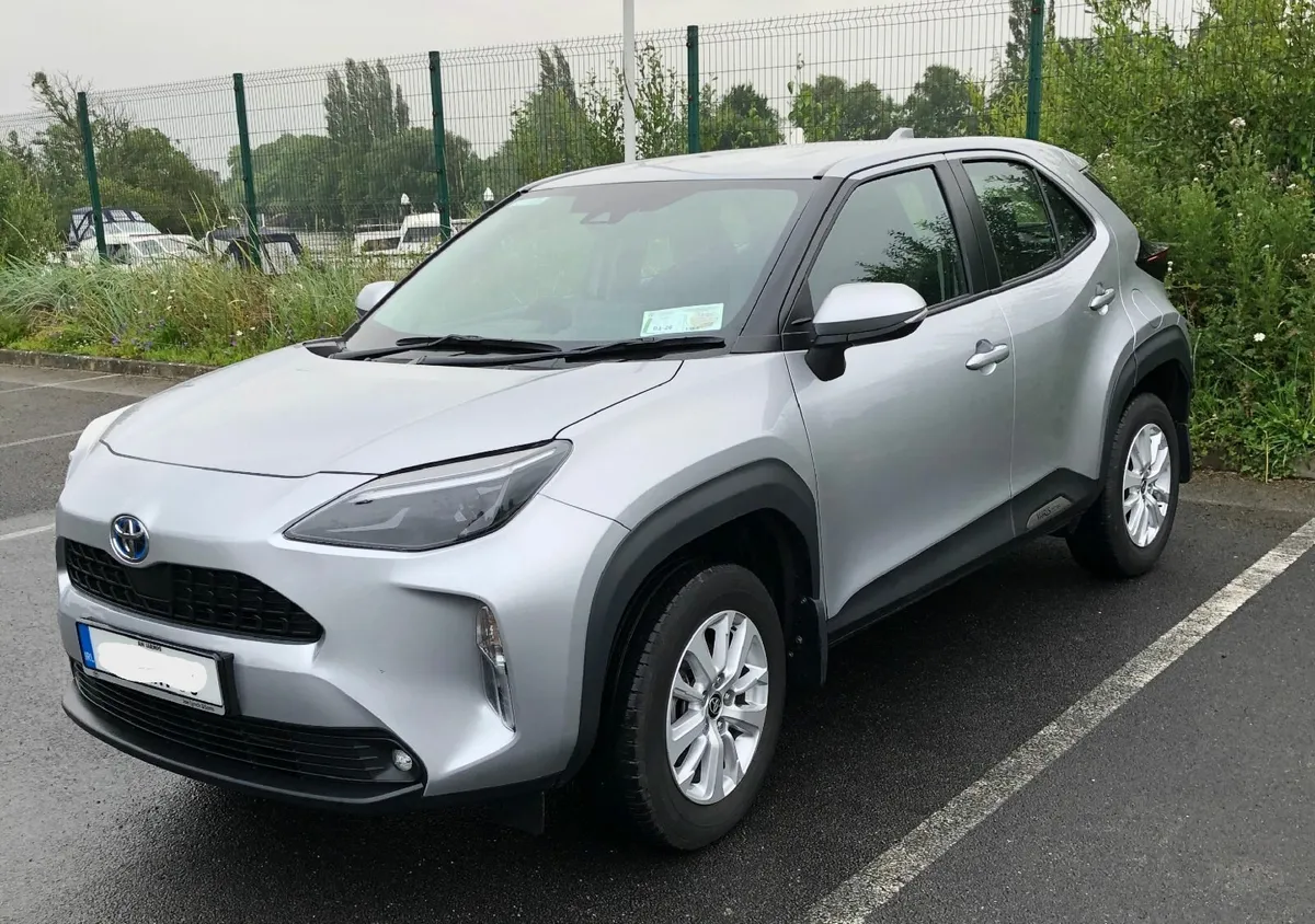 Toyota Yaris Cross 2023 - Image 2