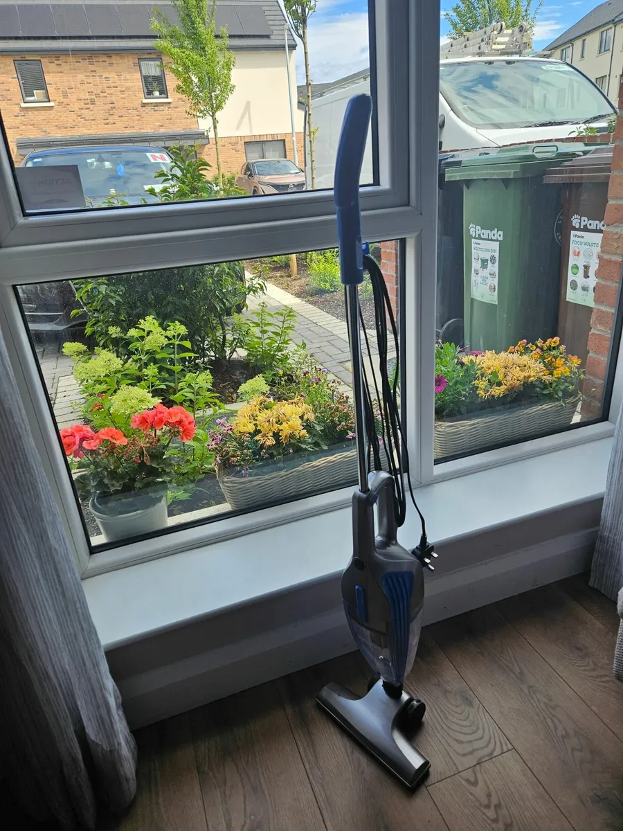 Vaccum cleaner - Image 2