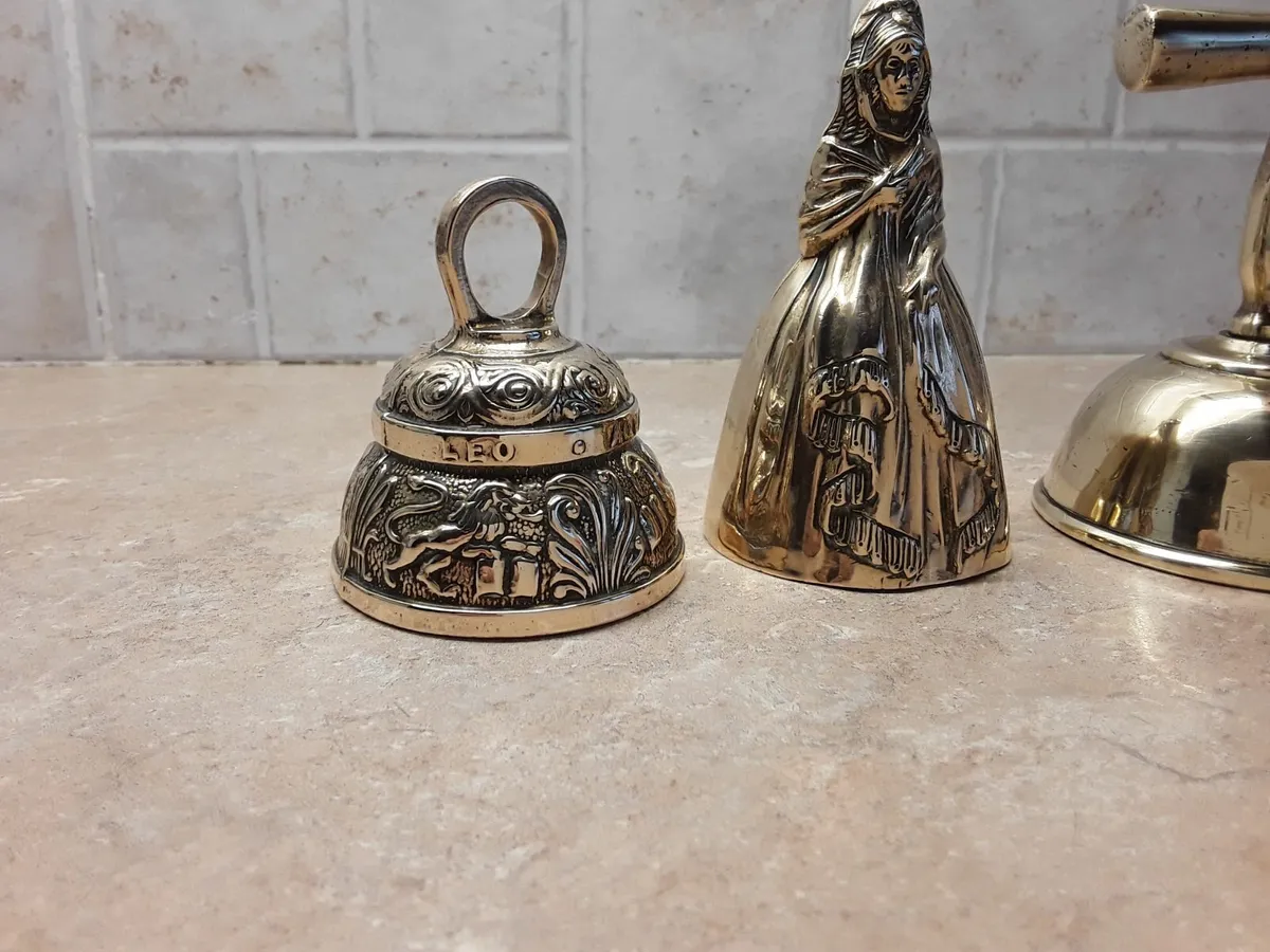 VINTAGE  BELLS. - Image 3