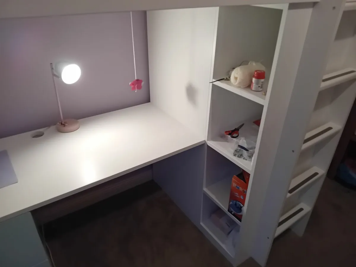 Bunk bed with desk - Image 4