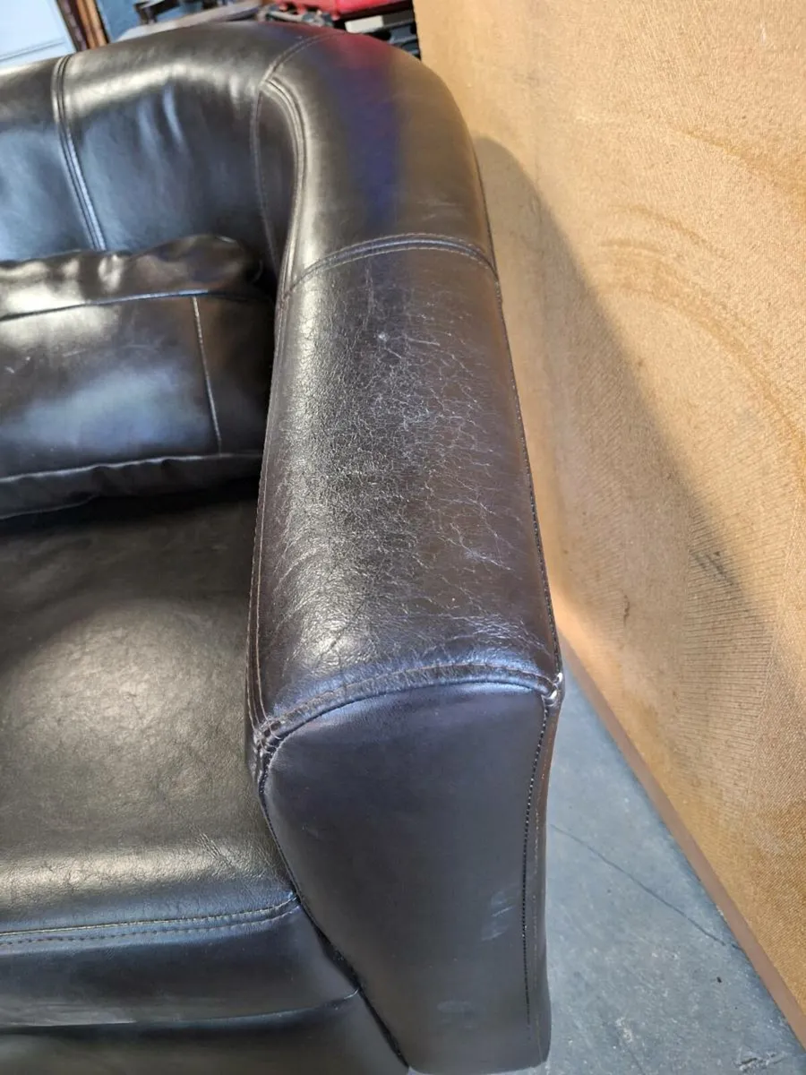 Tube chair with footstool (DELIVERY) - Image 4